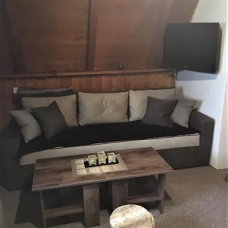 Planinska Idila - Uz Stazu * 자호리나