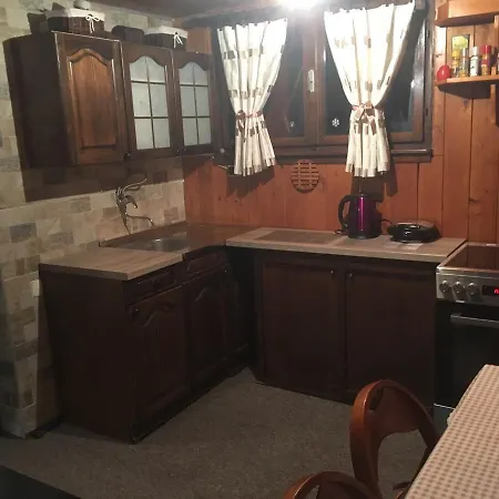 Planinska Idila - Uz Stazu Casa de Férias *